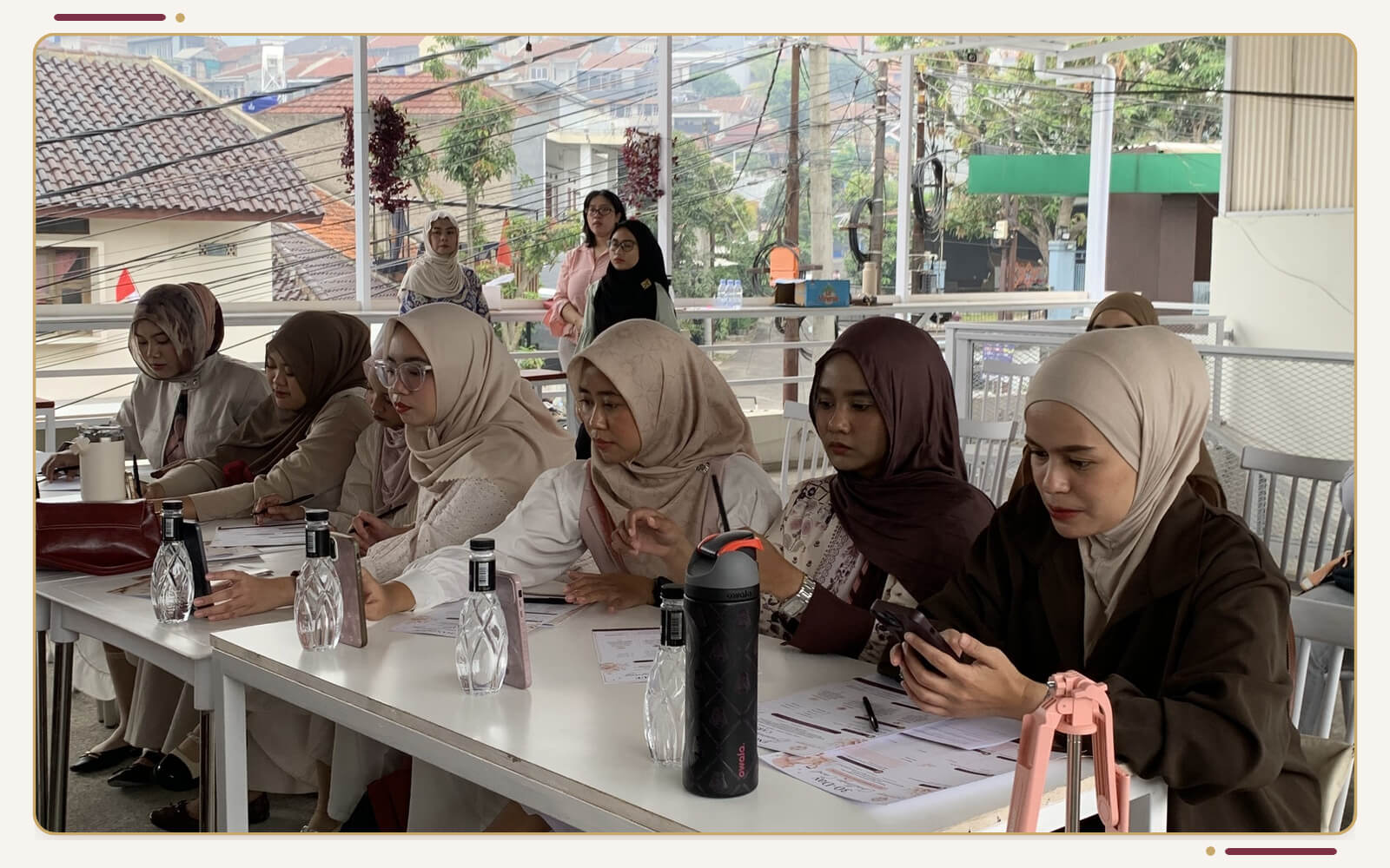 Diskusi hangat antarpeserta